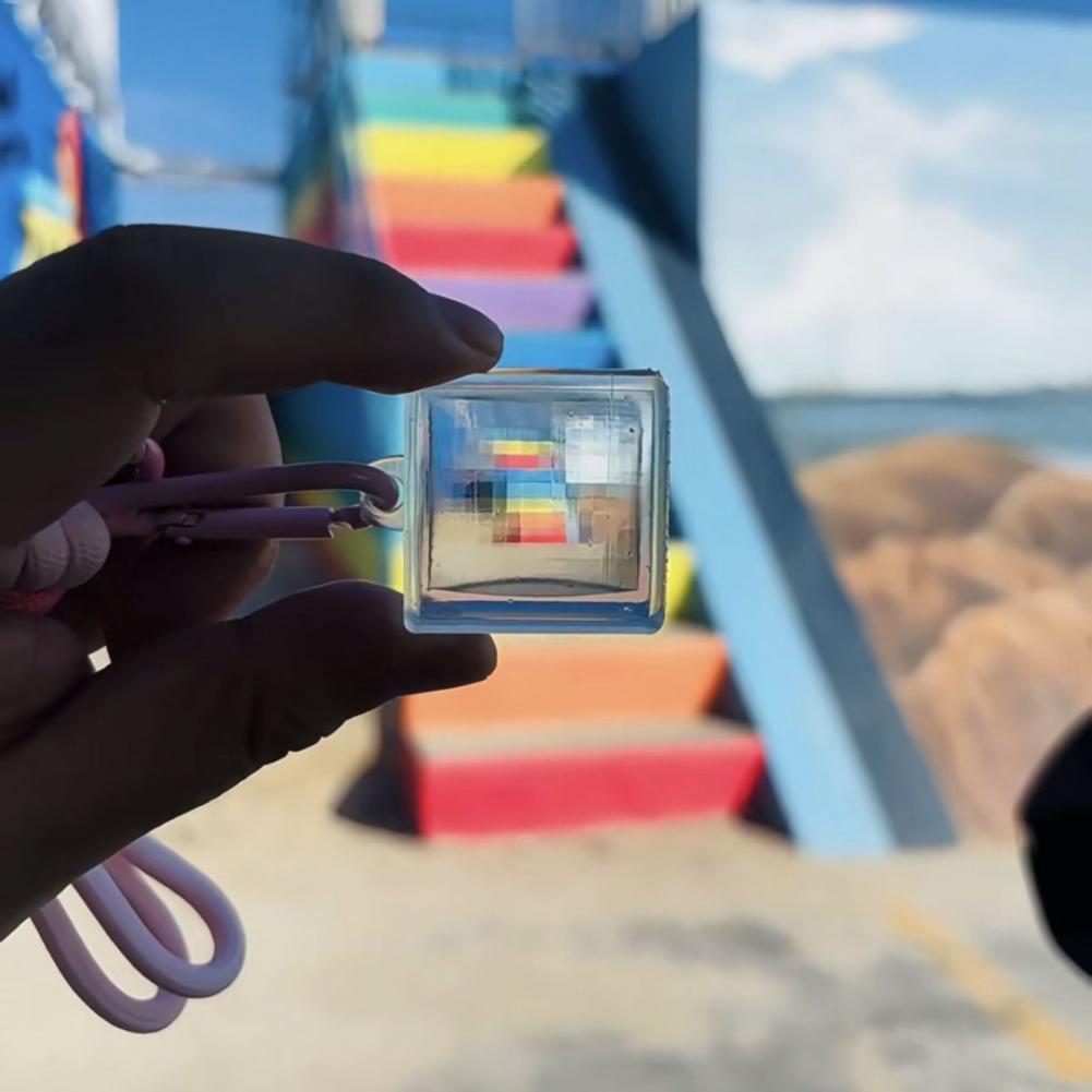 Taschenanhänger im Pixel-Stil, – Resin Art Design Keychain Bewertung und Preis